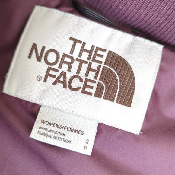 The North Face Women's Sylvester Vest Purple Color Block Retro Puffer Small EUC - Picture 9 of 10